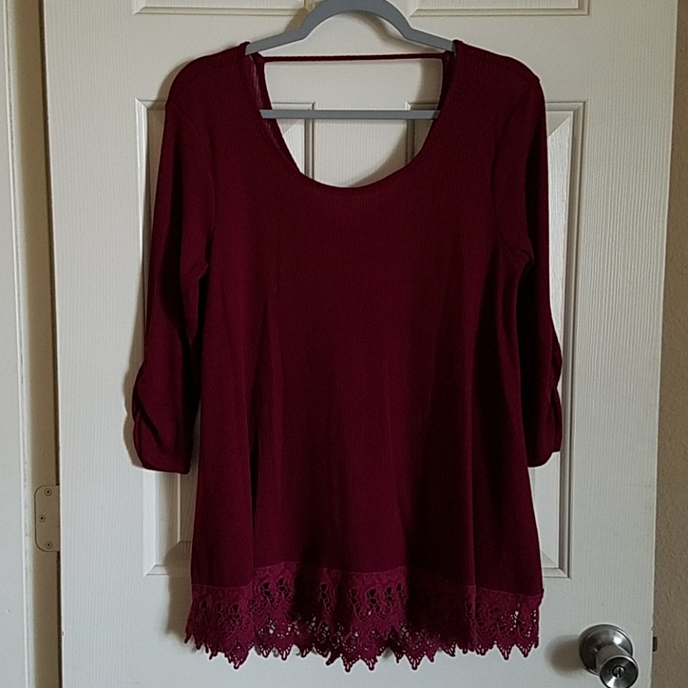 Maurices Dark Pink Fashion Top Size M